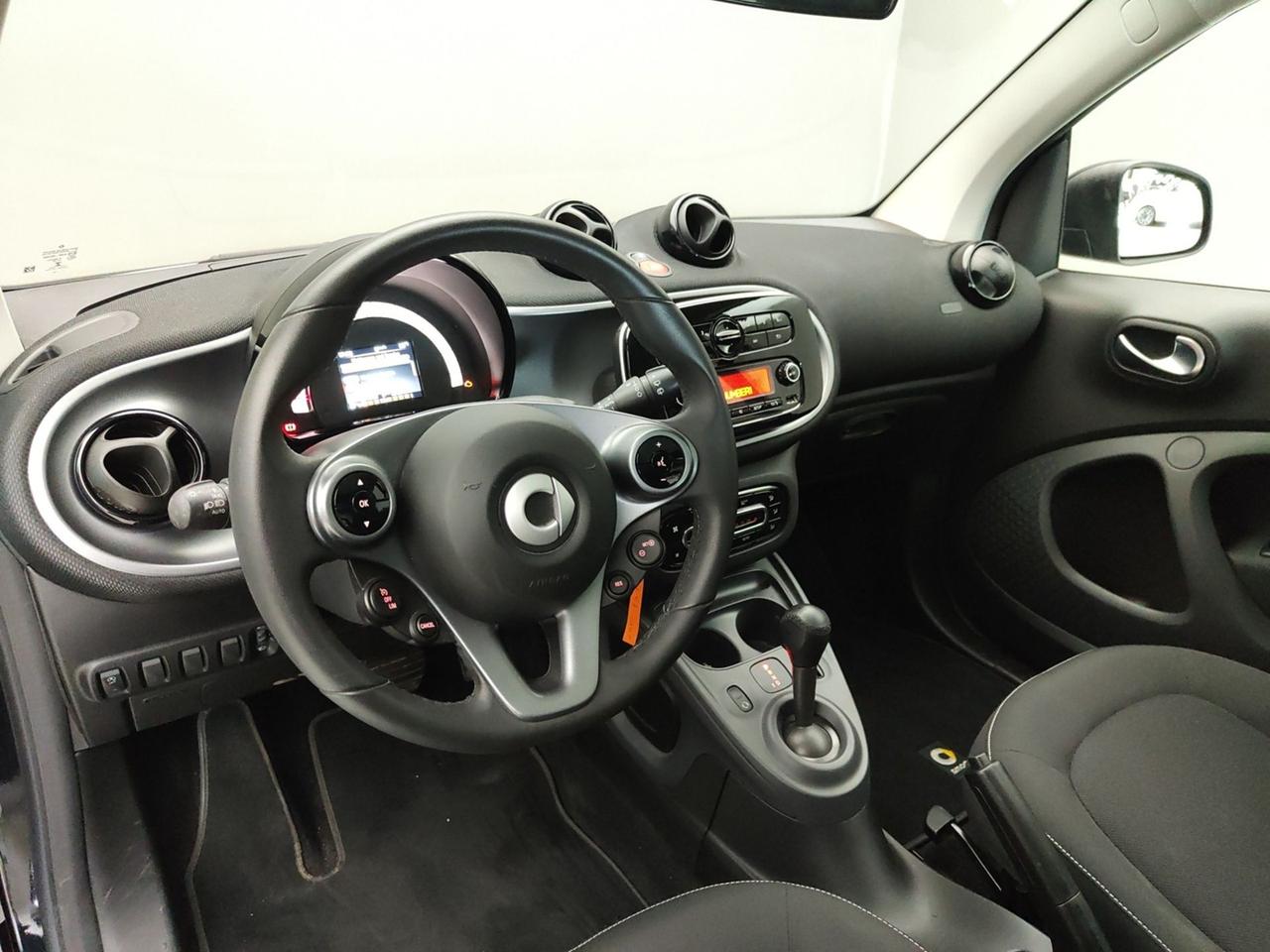 SMART Fortwo III 2015 900 T 90CV TWINAMIC PASSION