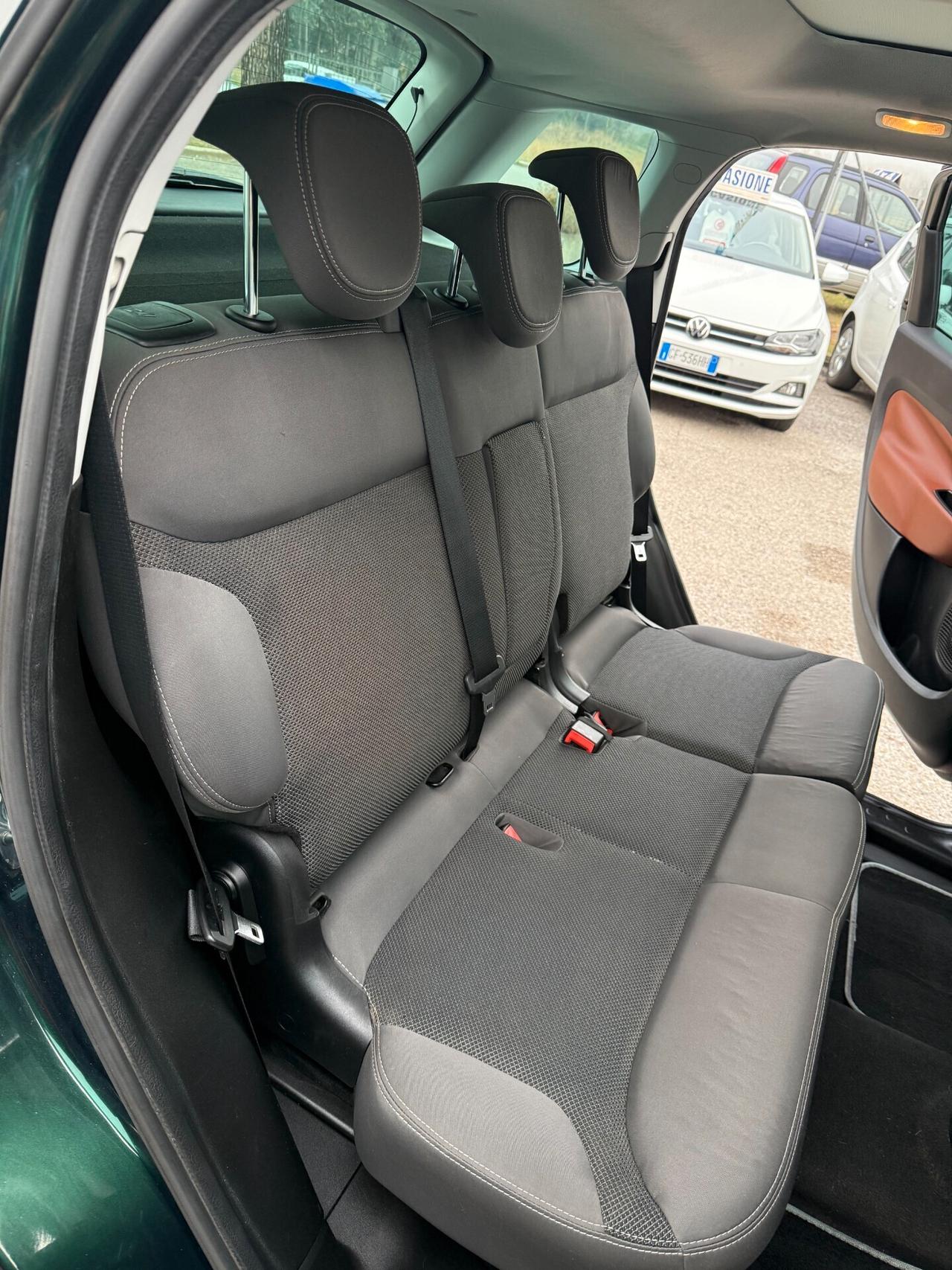 " STUPENDA " Fiat 500L 1.3 Multijet Trekking