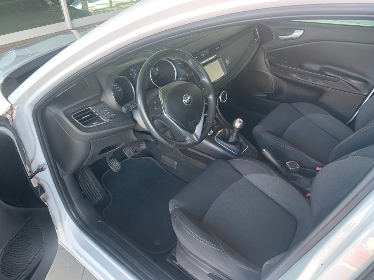 Alfa Romeo Giulietta 1.6 JTDm 120 CV