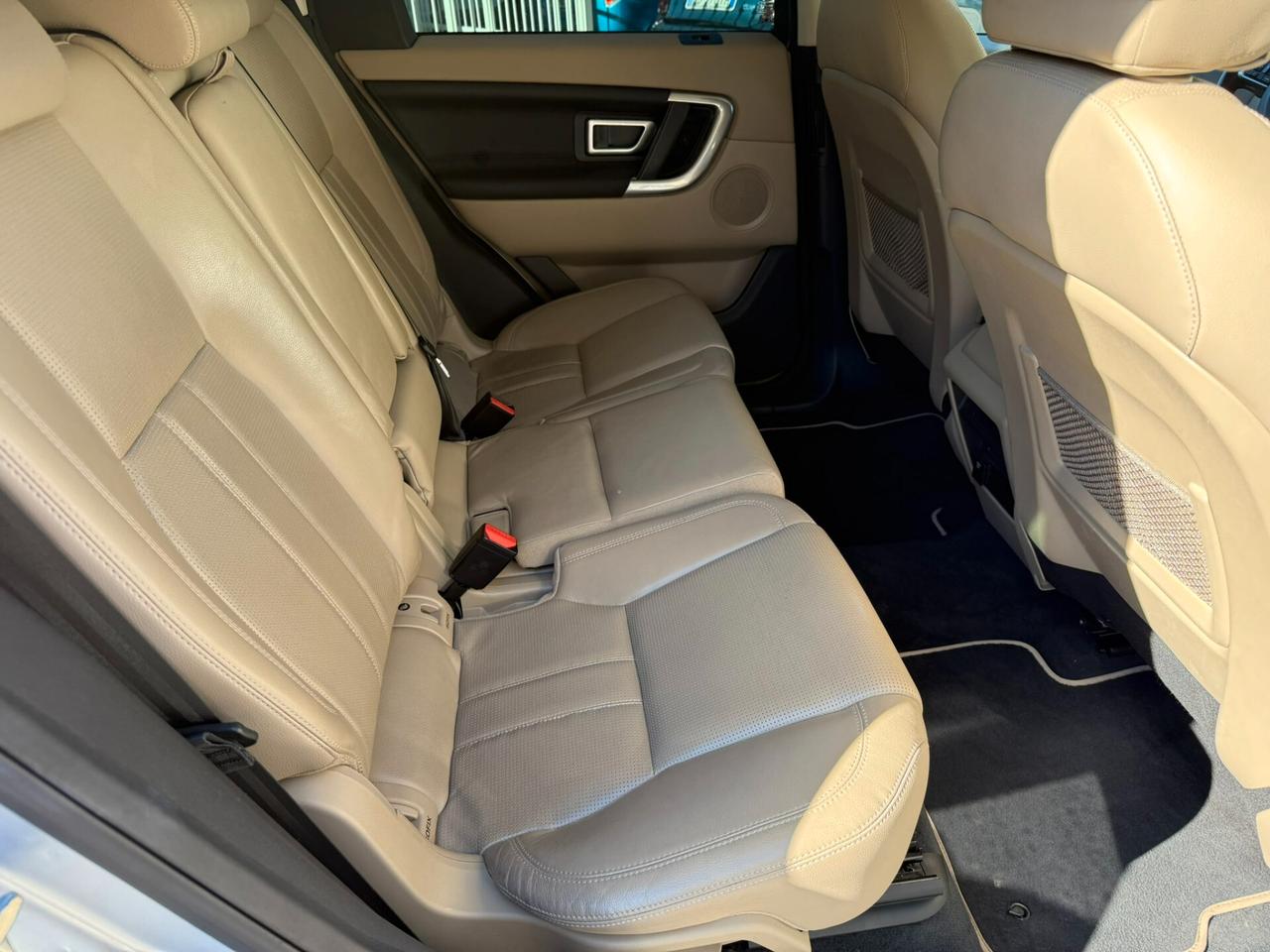 Land Rover Discovery Sport 2.0 TD4 180 CV HSE Luxury