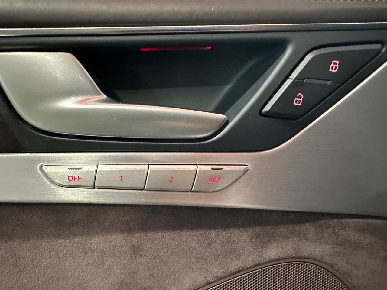 Audi A8 3.0 TDI 262 CV ultra quattro tiptronic