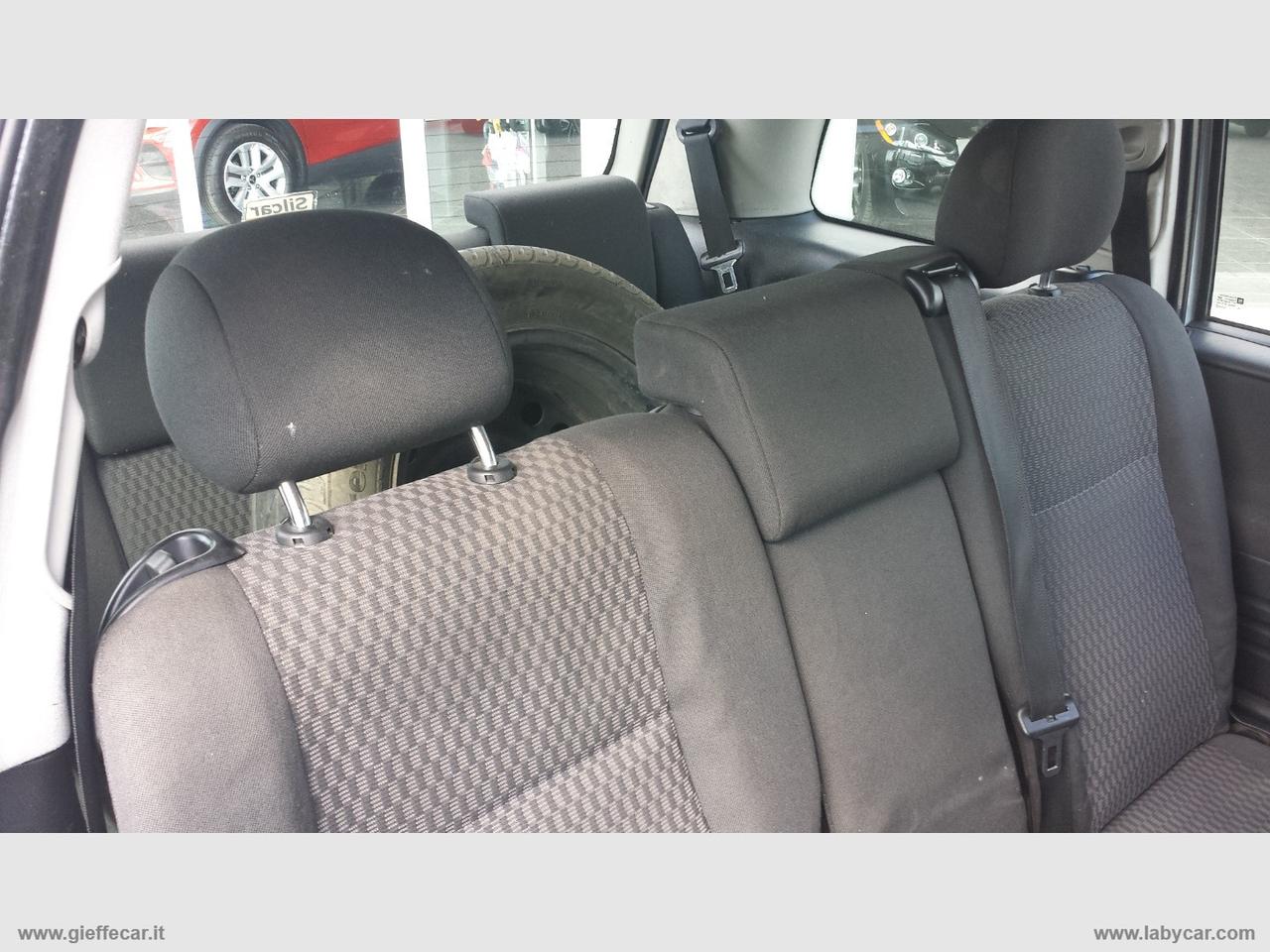OPEL Zafira 2.0 DTI Elegance 7 POSTI