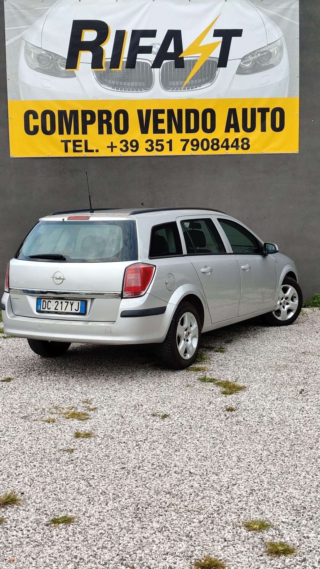Opel Astra 1.7 CDTI 101CV 5 porte Cosmo