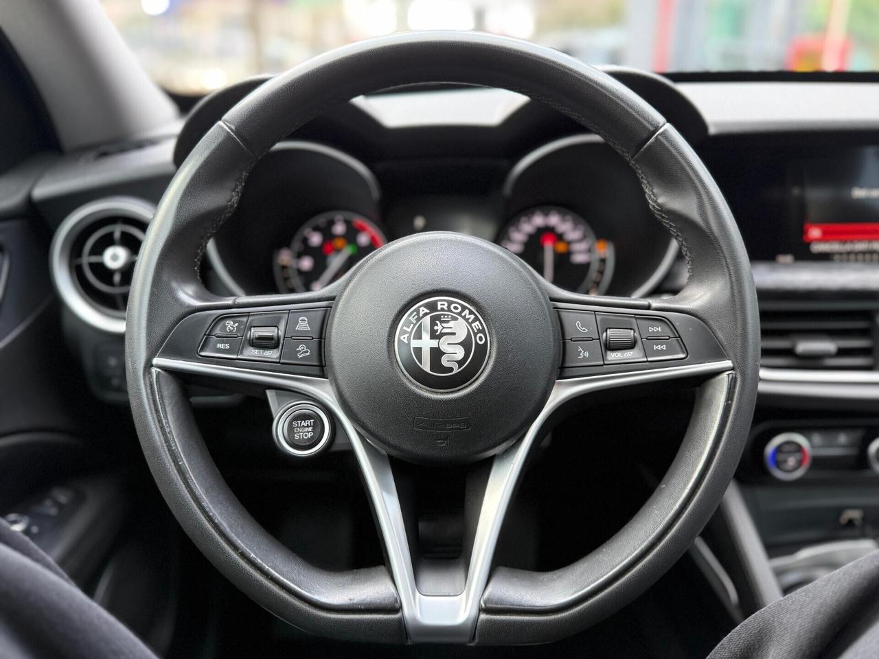 Alfa Romeo Stelvio 2.2 Turbodiesel 190 CV AT8 Q4 B