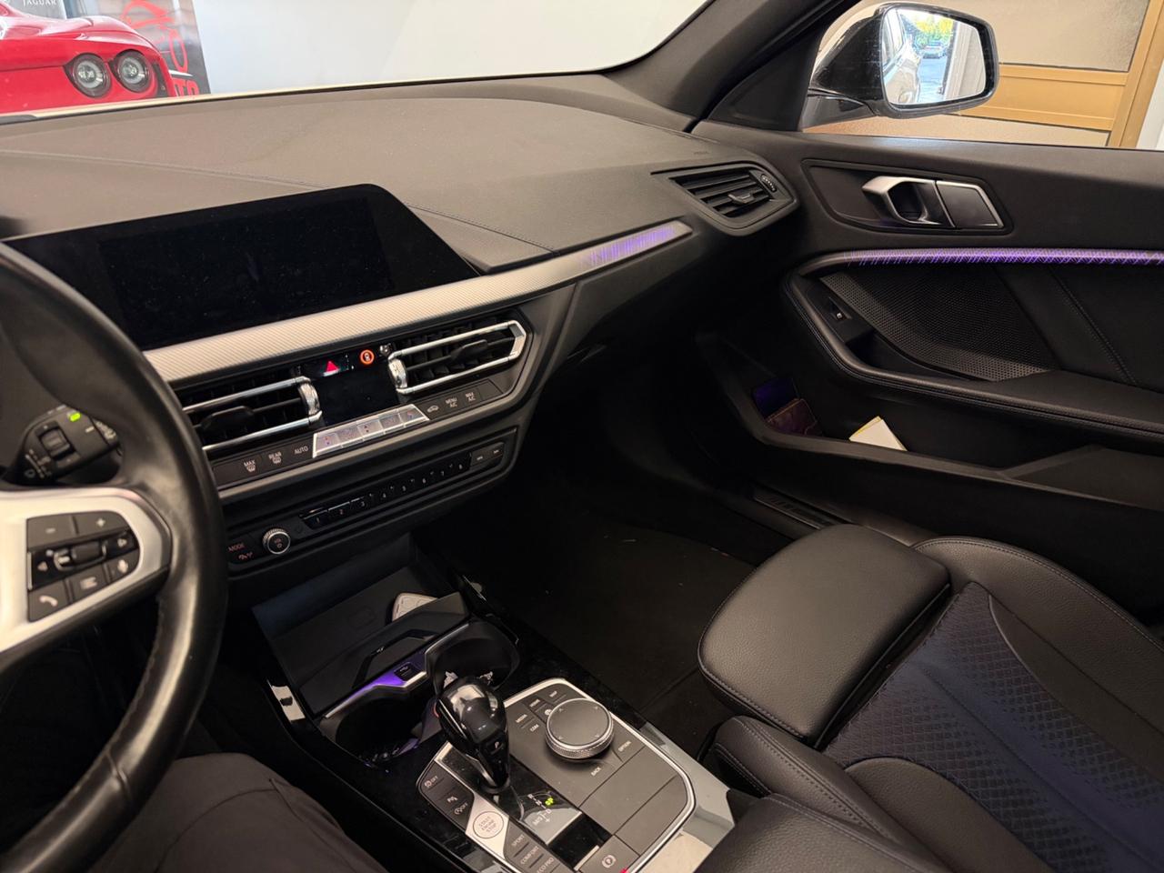 BMW Serie 1 (F40) ('19'-'25') 116d 5P Msport (85 kw) Valore di listino: € 38300