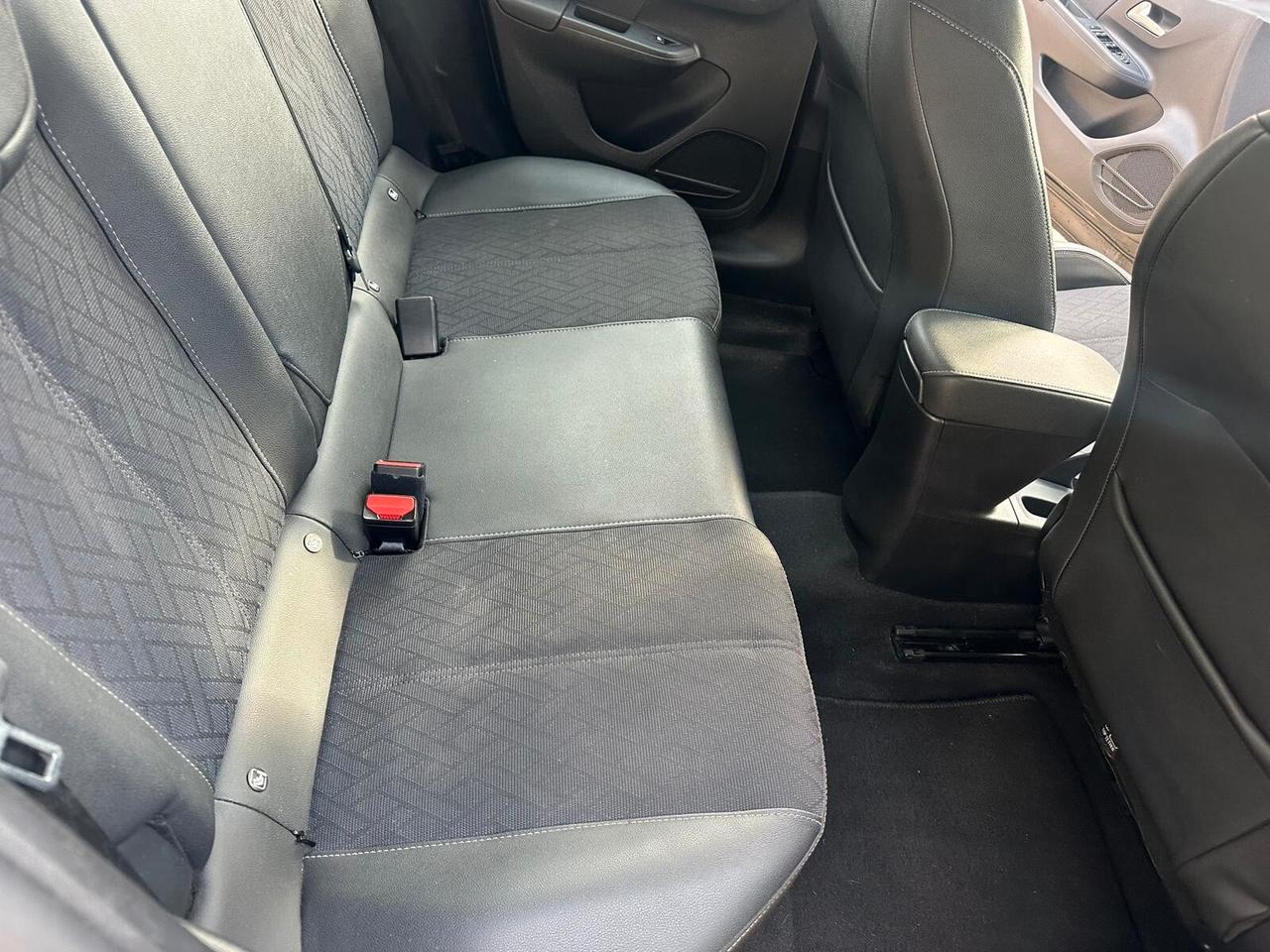 Opel Corsa 1.2 Elegance NEOPATENTATI