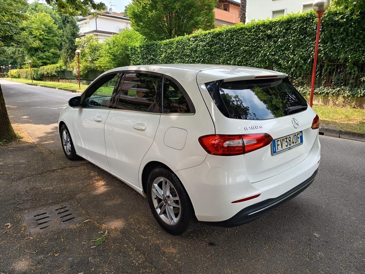 Mercedes-benz B 220 B 180 d Automatic Premium