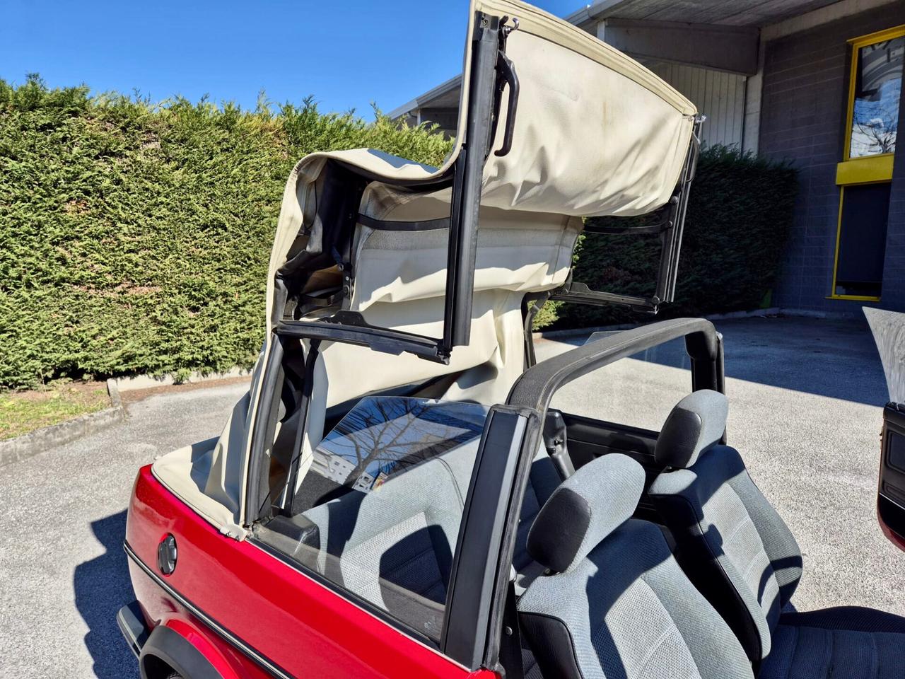 Volkswagen Golf Cabriolet mk1