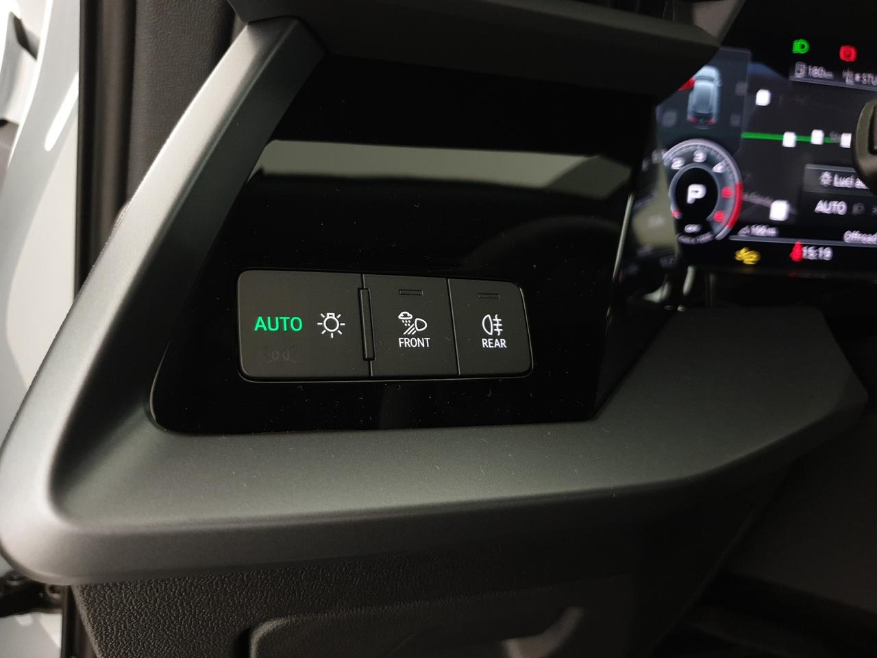 Sportback 2.0TDI 150CV S tronic Business Advanced