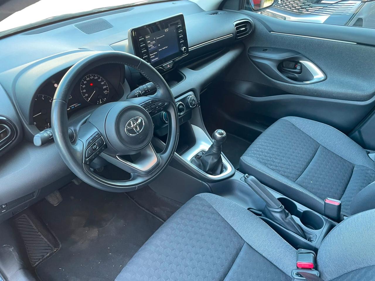 TOYOTA YARIS 1.0 ACTIVE 5P 72cv