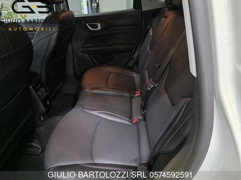 Jeep Compass 1.5 Turbo MHEV T4 96kW Summit DDCT