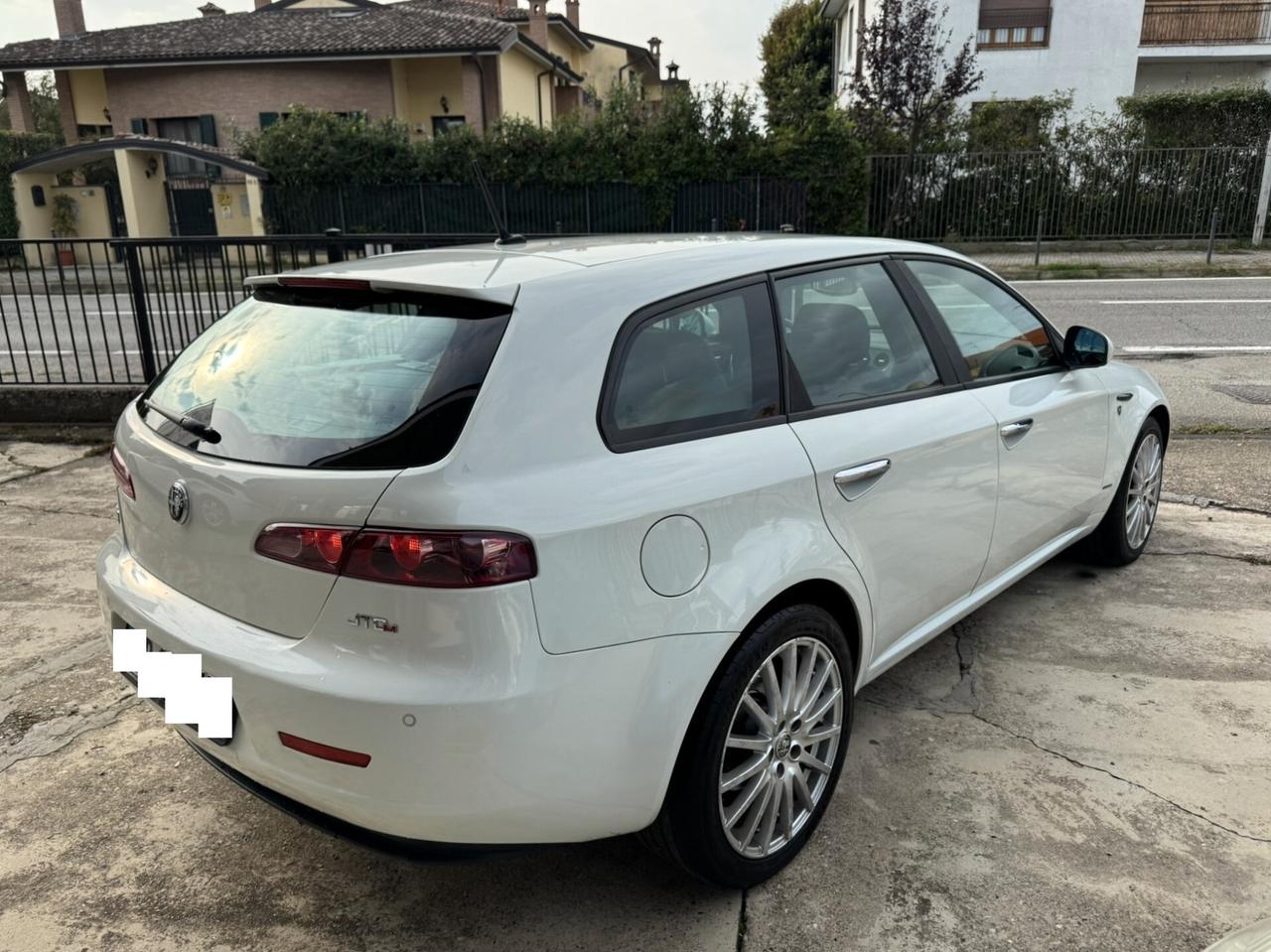 Alfa Romeo 159 SW 2.0 jtdm technav Pack 170cv