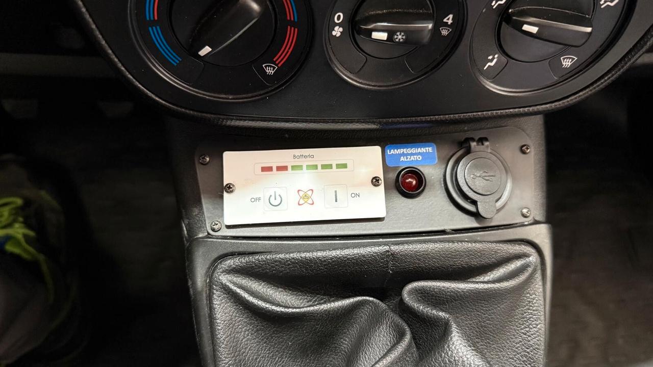 Fiat Fiorino 1.3 MJT 95CV Cargo Adventure