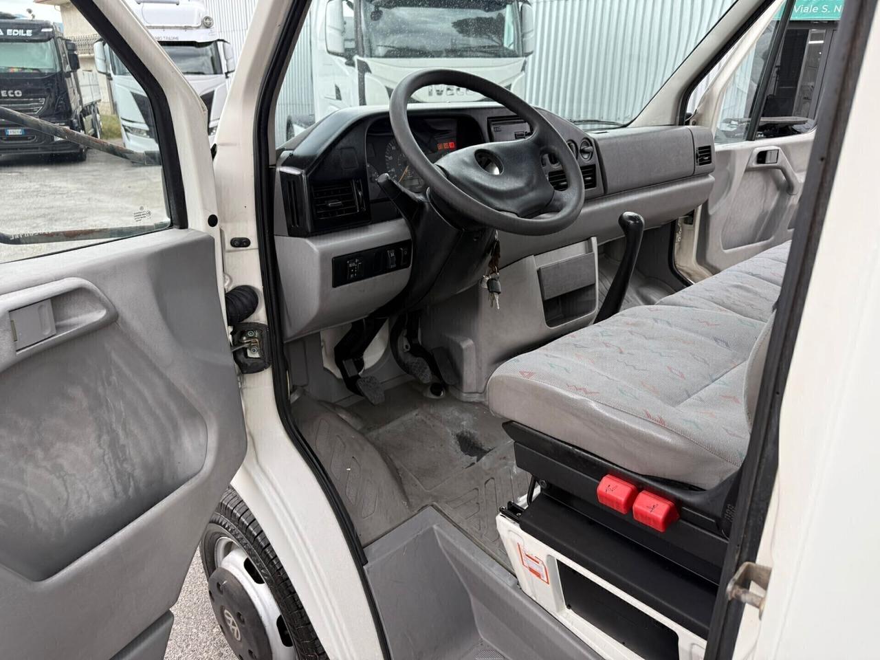 Volkswagen LT46 CARROATTREZZI