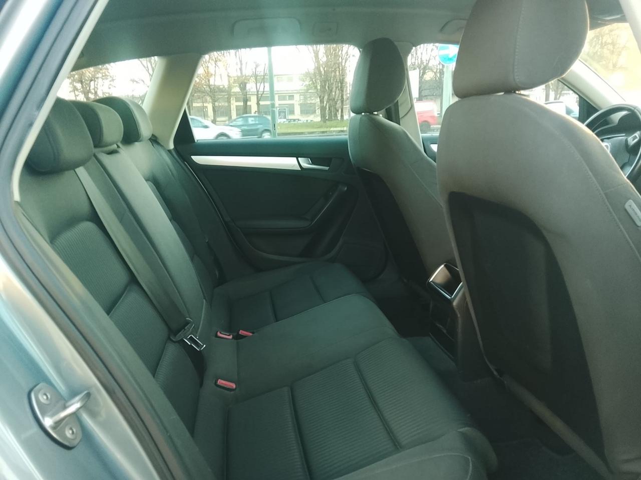 Audi A4 Avant 2.0 TDI 170CV stronic 8 marce auto