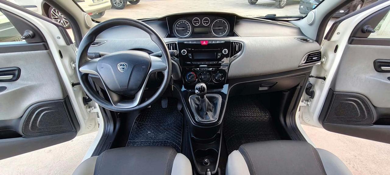 Lancia Ypsilon 1.3 MJT 16V 95 CV