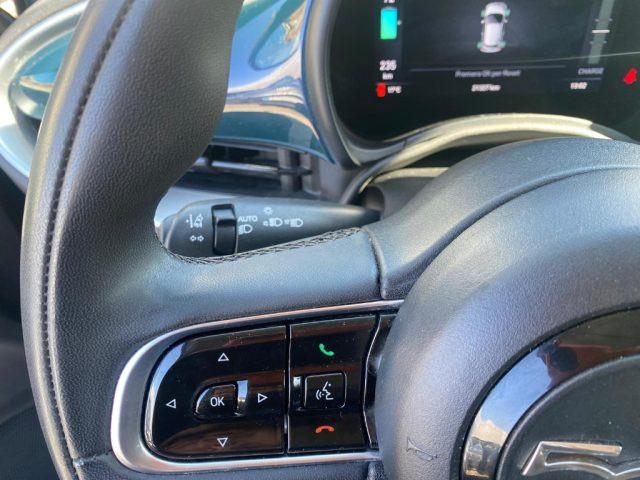 FIAT 500e Berlina 42 kWh La Prima