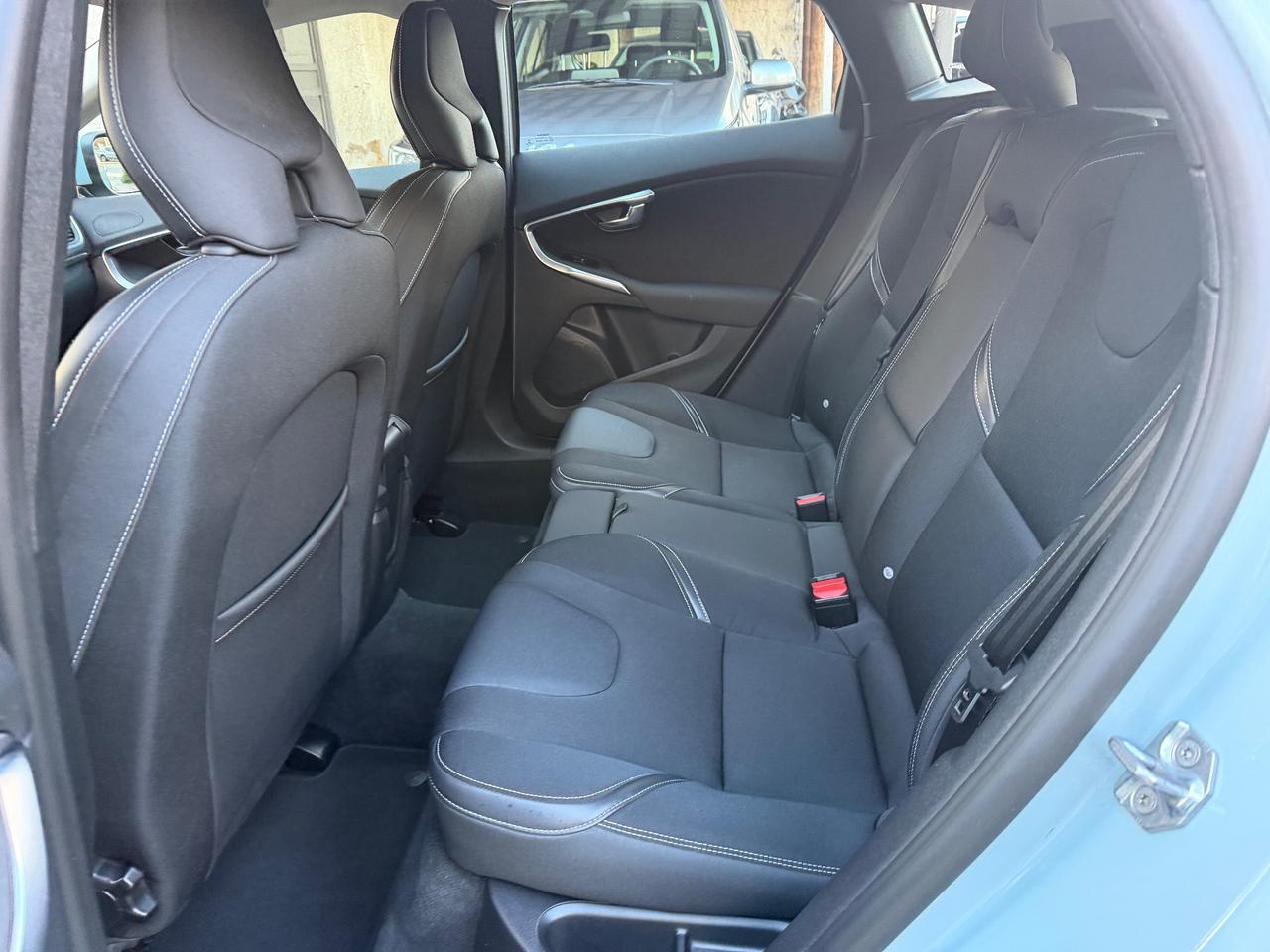 Volvo V40 D3 R-design Kinetic UNICO PROPRIETARIO