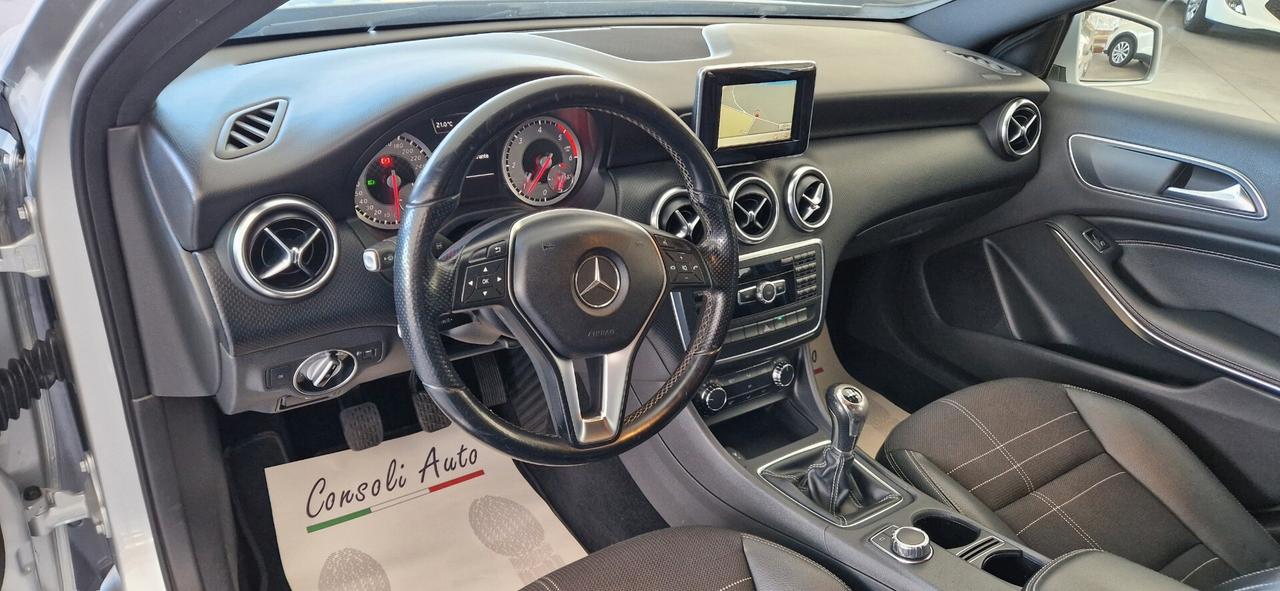 Mercedes A 180 CDI Premium * Navi - Led - Retrocamera *