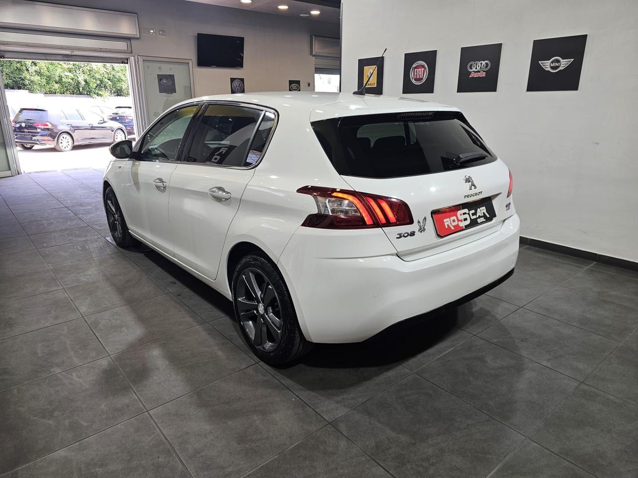 Peugeot 308 BlueHDi 120 S&S Allure