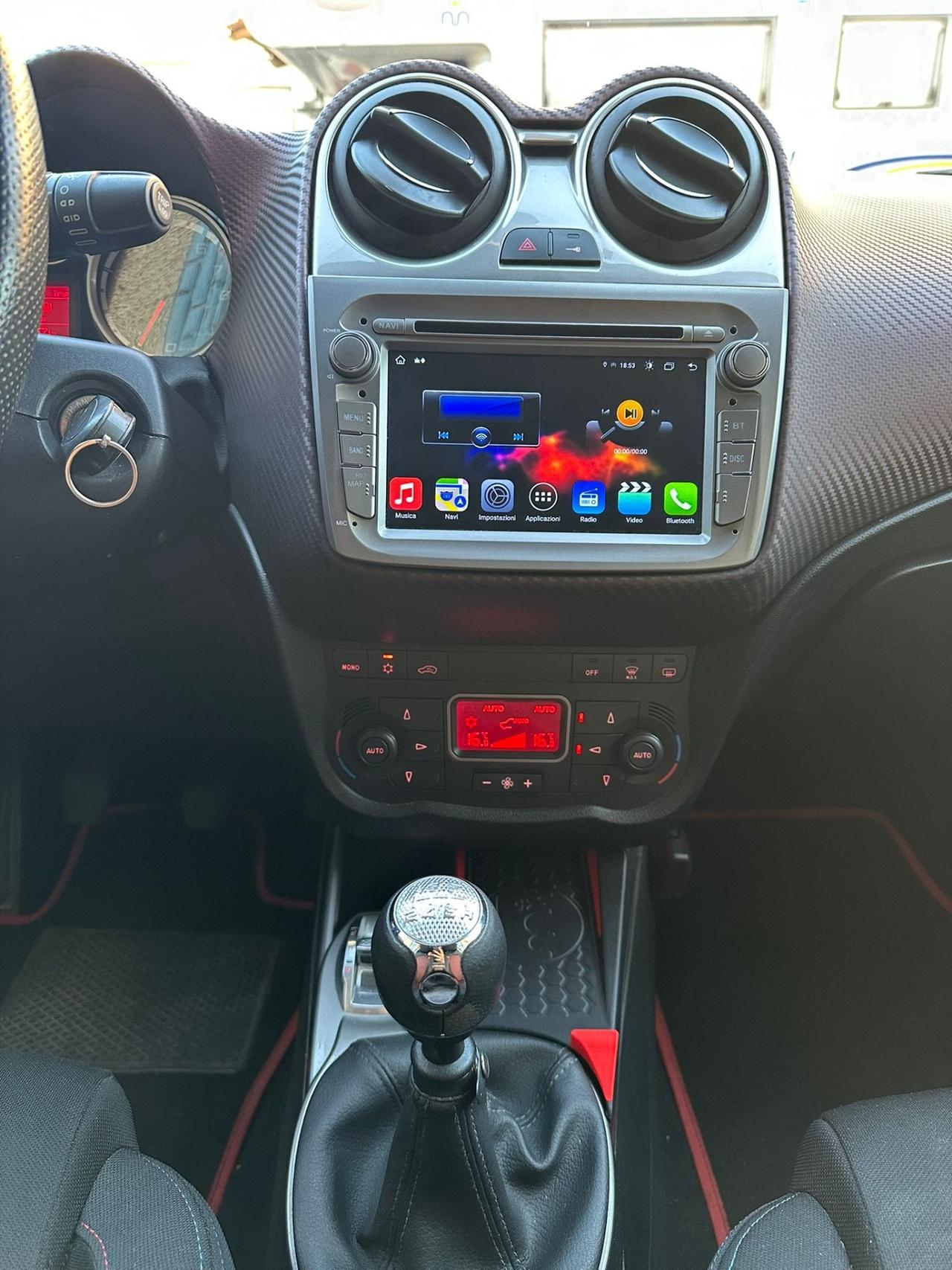 Alfa Romeo MiTo 1.4 M.air Distinctive Premium Pack