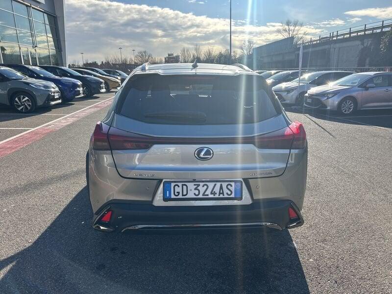 Lexus UX Hybrid 4WD F Sport