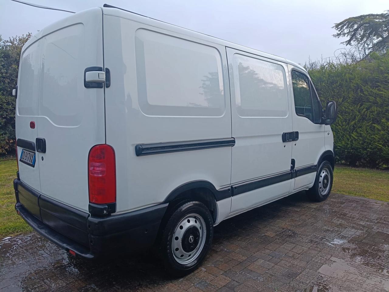 NISSAN INTERSTAR 2.5 CDI - 2006