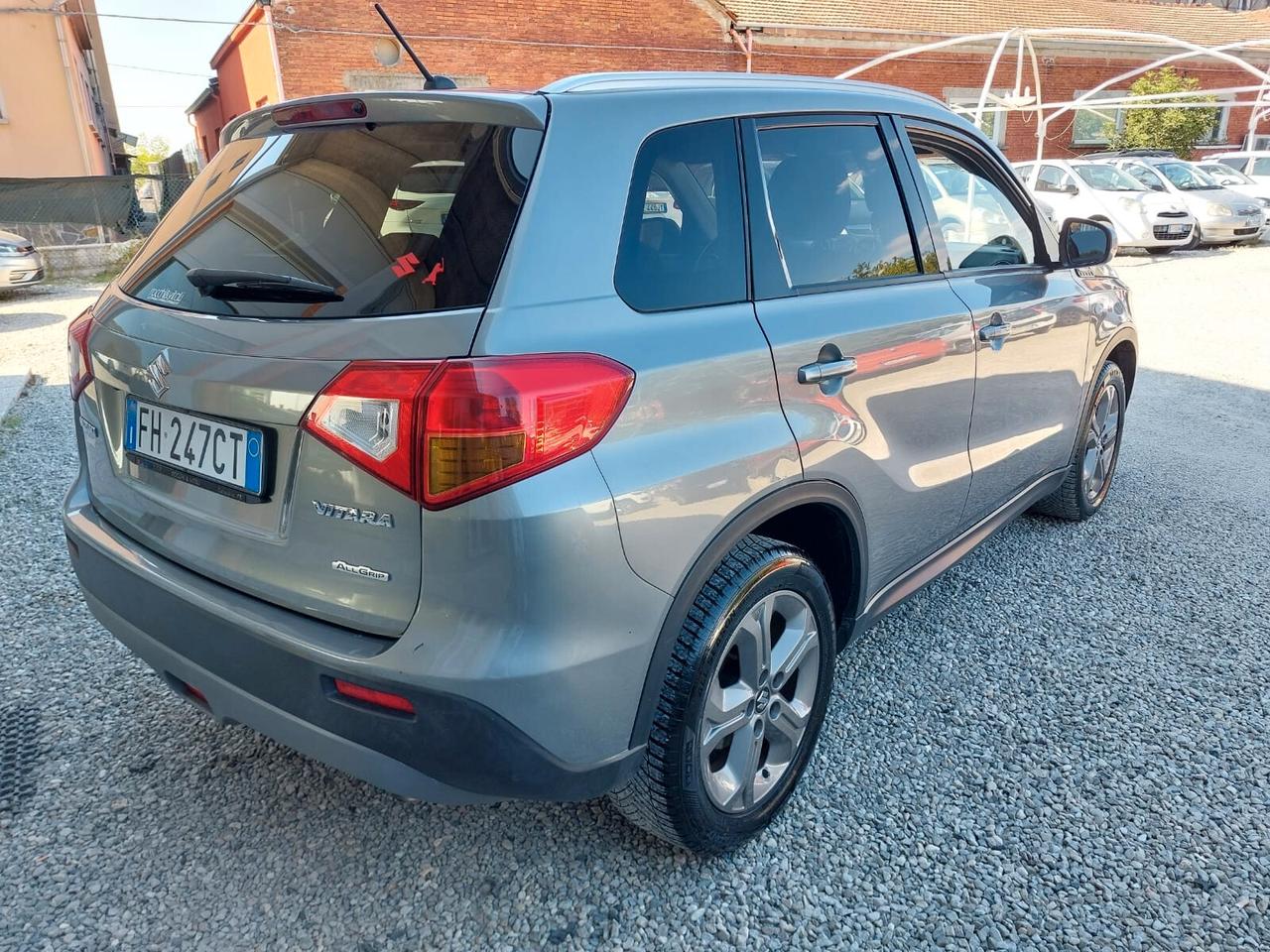 Suzuki Vitara 1.6 DDiS 4WD AllGrip V-Top 70000 km