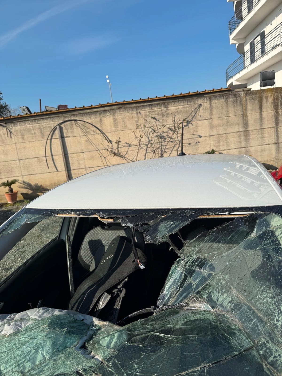 Renault Clio 1.5 dCi 2025 Incidentata Sinistrata