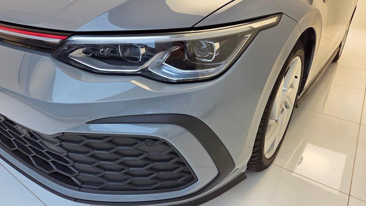 Volkswagen Golf GTI Golf 2.0 TSI GTI