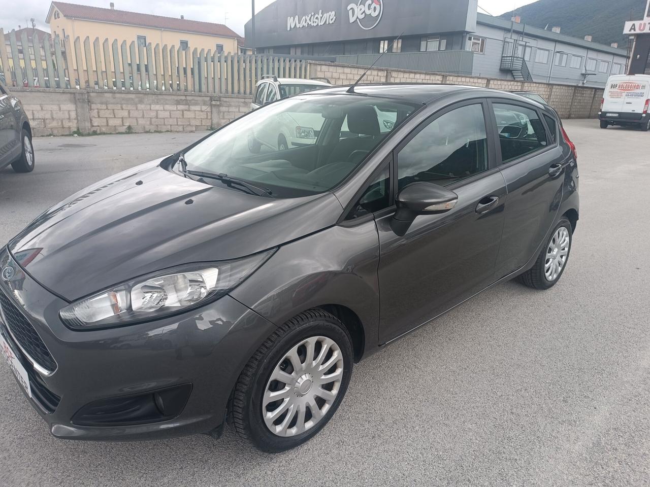 Ford Fiesta 1.5 TDCi 75CV 5 porte Business