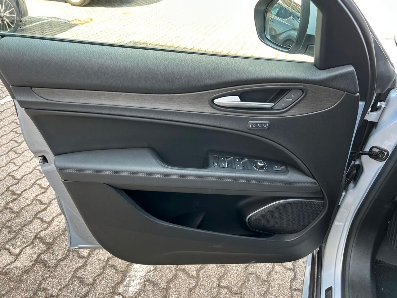 Alfa Romeo Stelvio 2.2 t Ti Q4 210cv auto TETTO