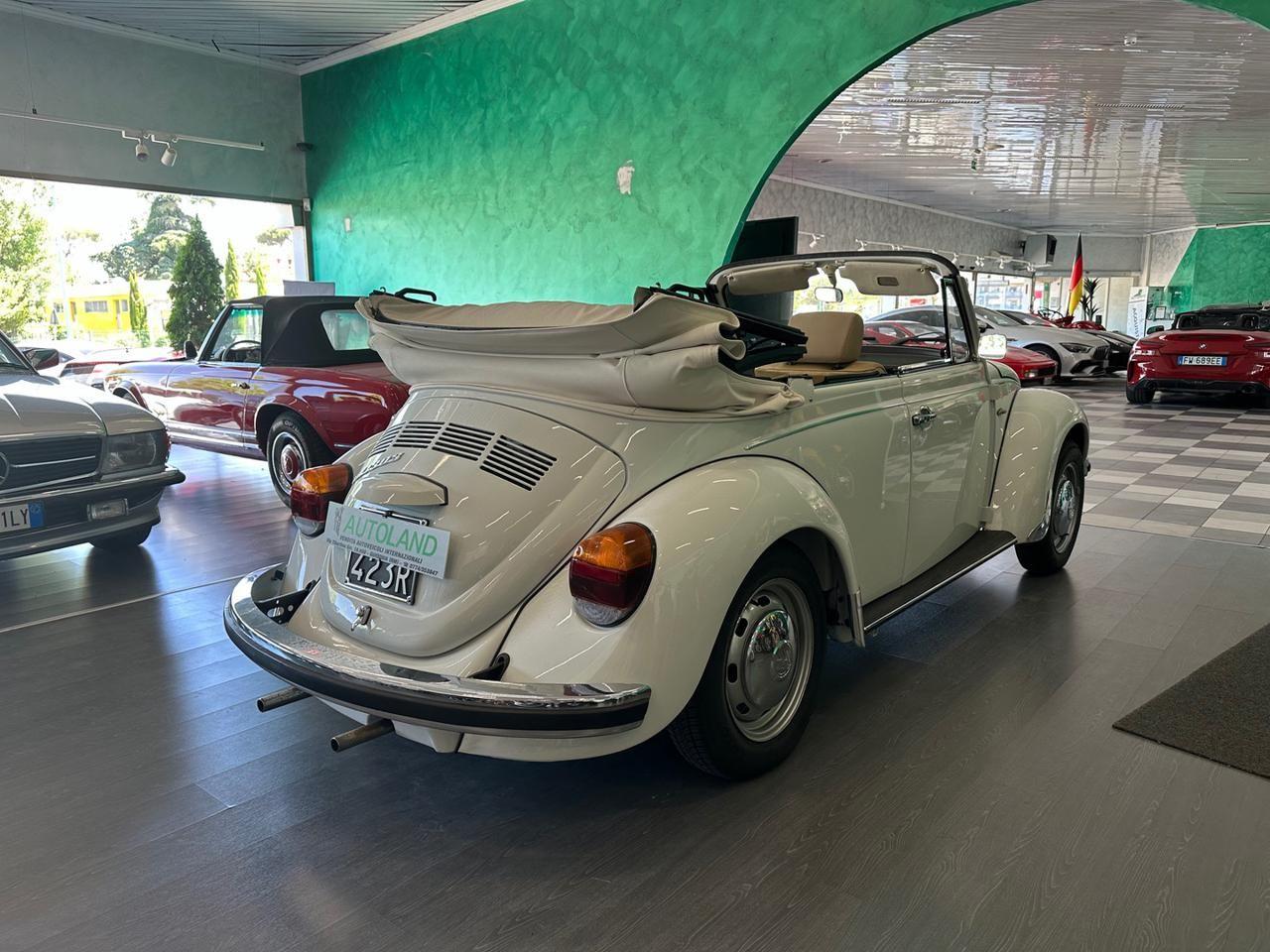 VOLKSWAGEN Maggiolino Cabrio*Completamente restaurata