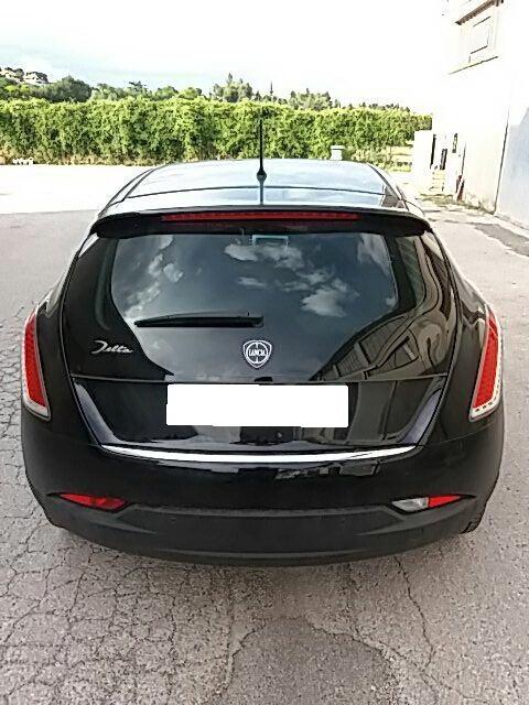 Lancia Delta 1.6 MJT 105CV Silver