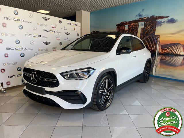 MERCEDES-BENZ GLA 200 d Auto Premium AMG *TETTO*NIGHT