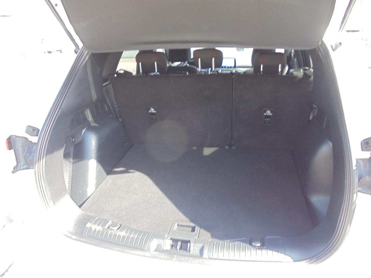 Ford Kuga 1.5 benzina EcoBoost 150 CV 2WD ST-Line