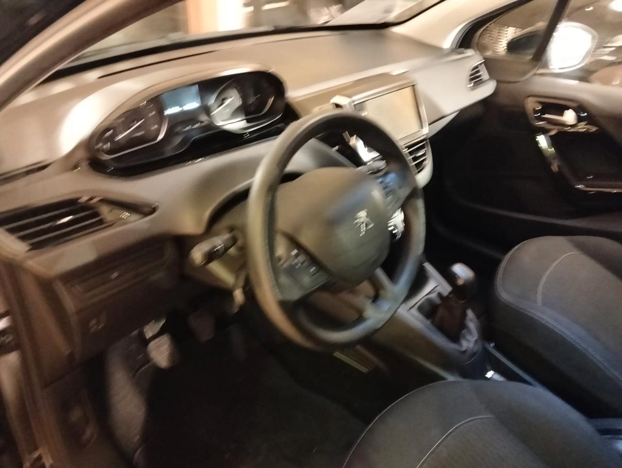 Peugeot 208 BlueHDi 100 S&S 5 porte Active