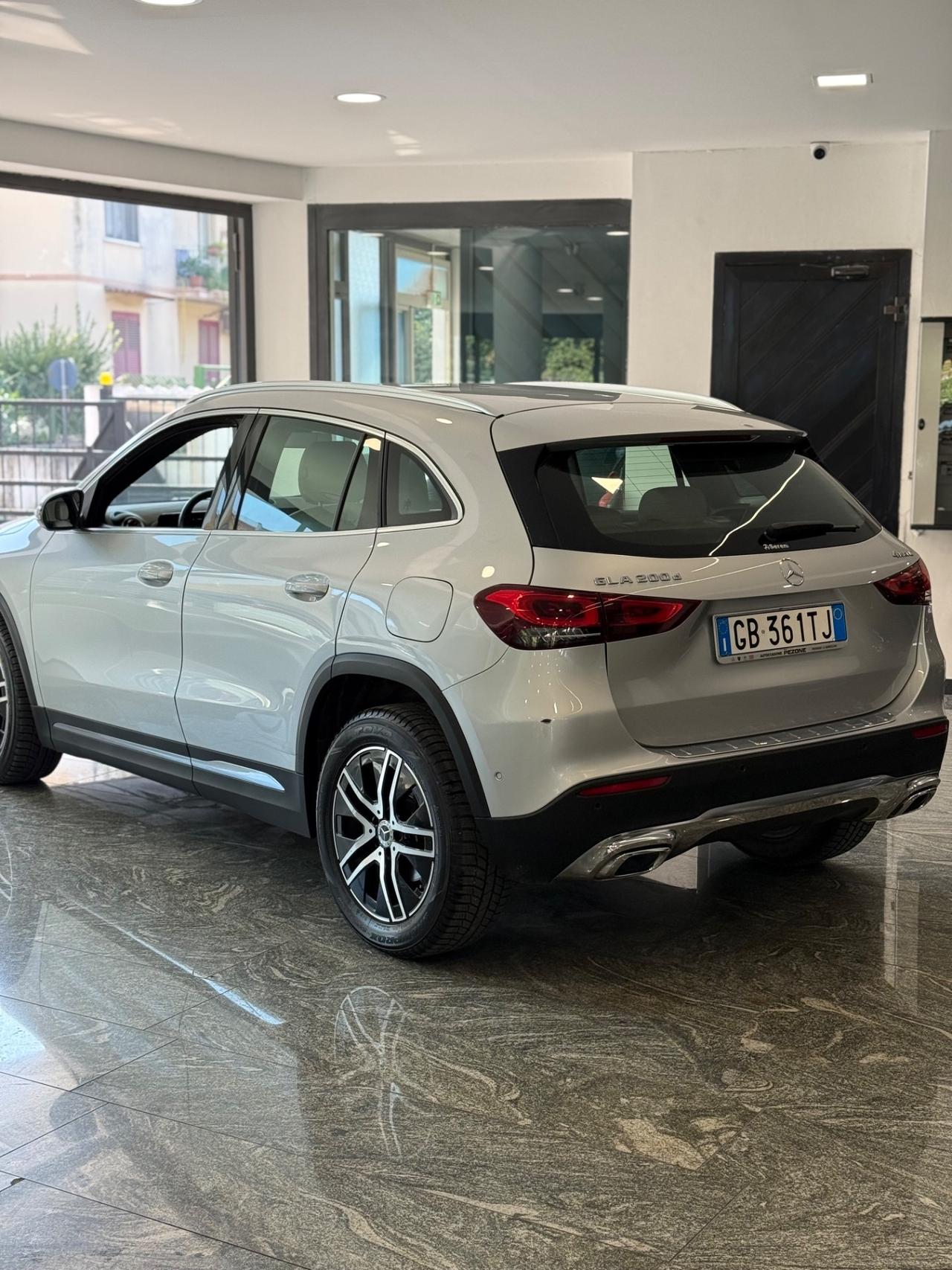 Mercedes-benz GLA 200 d Automatic 4Matic Sport Plus