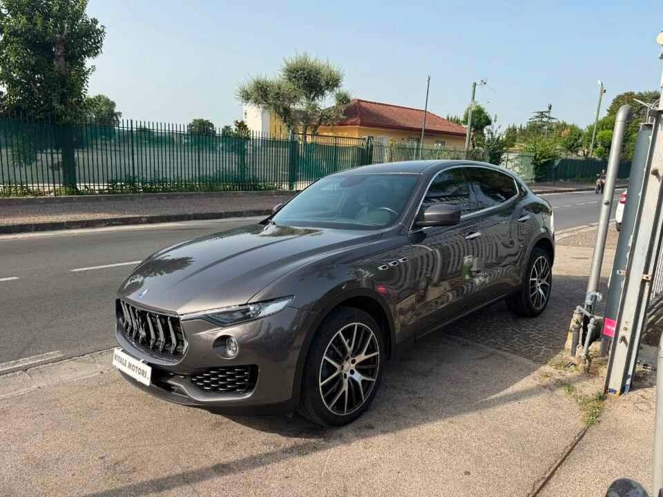 MASERATI LEVANTE 3.0 D 250 CV