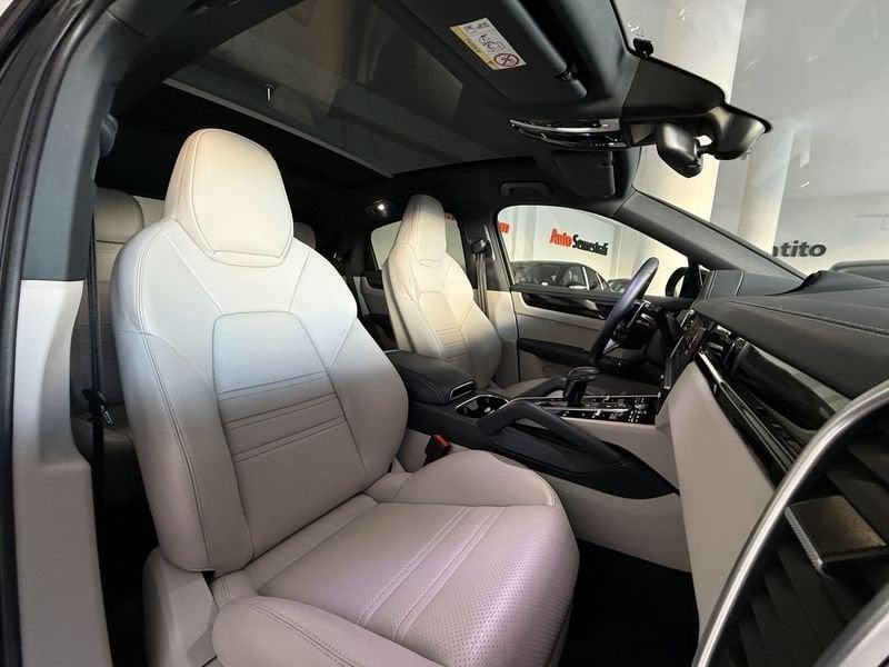 Porsche Cayenne Coupè Cayenne Coupe 3.0 tiptronic 22"
