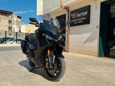 Yamaha TMAX 560 TECH MAX