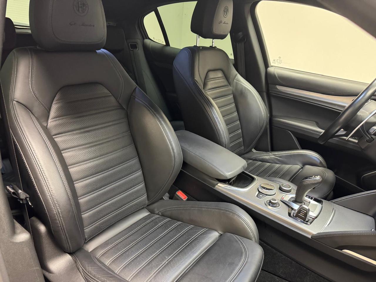 ALFA ROMEO Stelvio 2020 - Stelvio 2.2 t Veloce Q4 210cv auto
