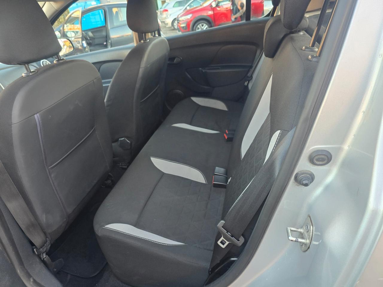 Dacia Sandero Stepway 1.5 dCi 8V 90CV Start&Stop aut.