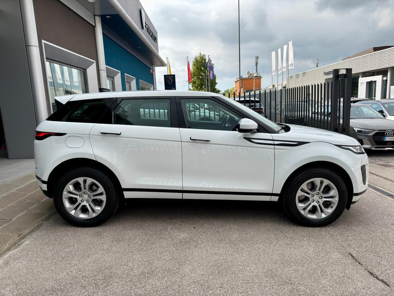 Land Rover Range Evoque 2.0D I4-L.Flw 150 CV AWD Auto SE