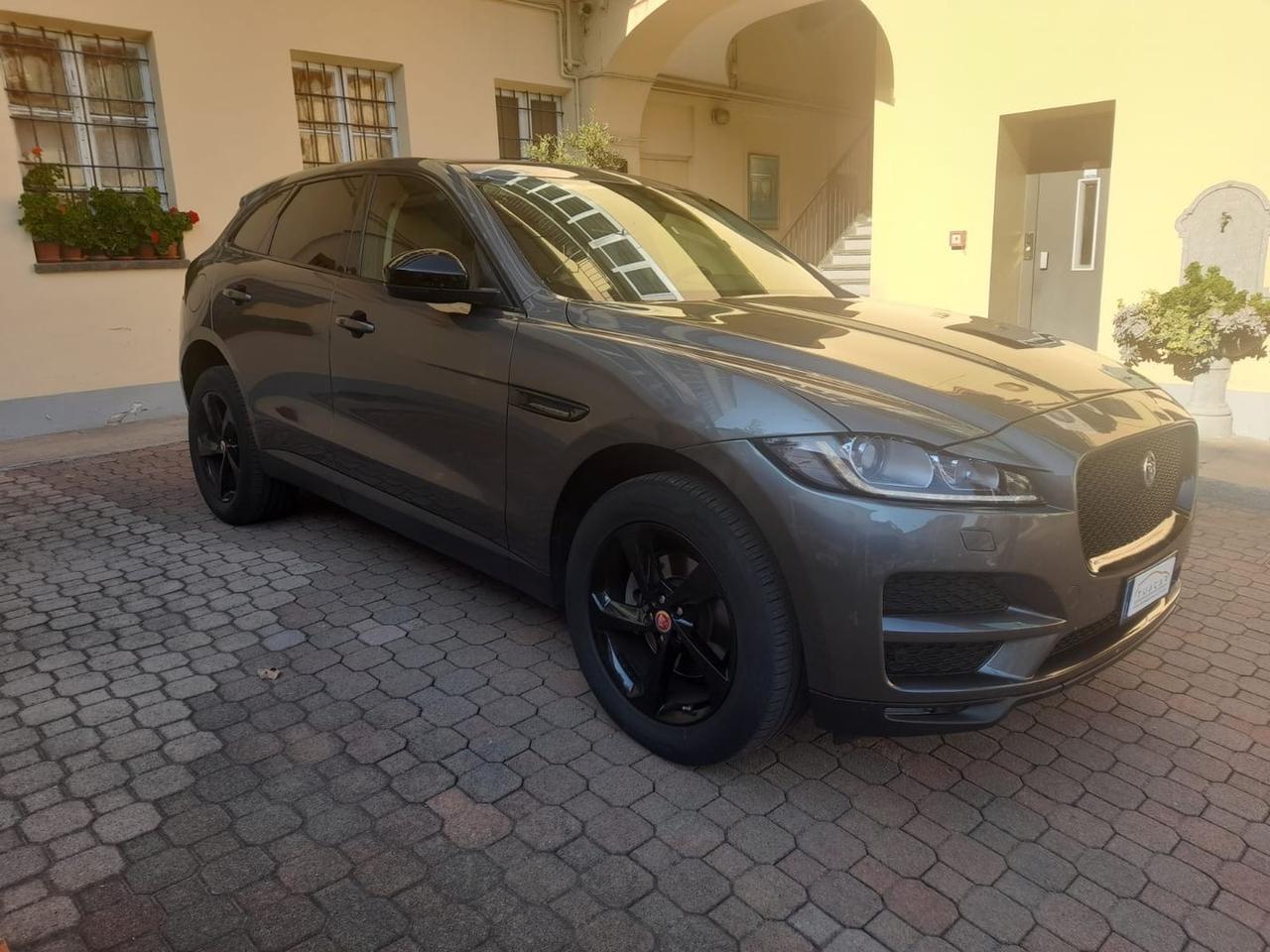 Jaguar F-Pace 2.0 20d Turbo #7015