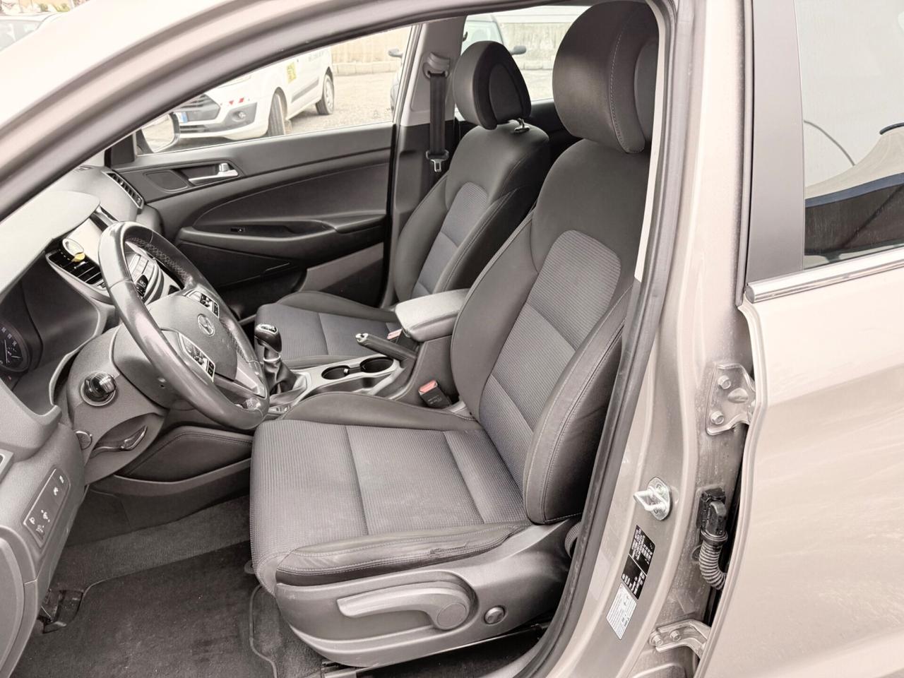 Hyundai Tucson 1.7 CRDi Comfort unico proprietario