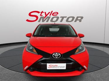 TOYOTA Aygo 1.0 VVT-i 69 CV 5 porte x-cool