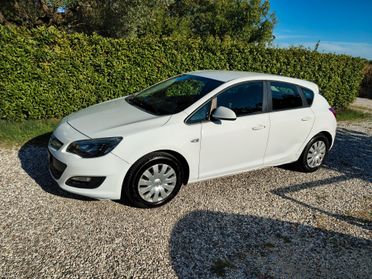 Opel Astra 1.4 Turbo 140CV 5 porte Cosmo