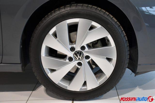 VOLKSWAGEN Golf Variant 1.5 ETSI 131 CV DSG STYLE + NAVI