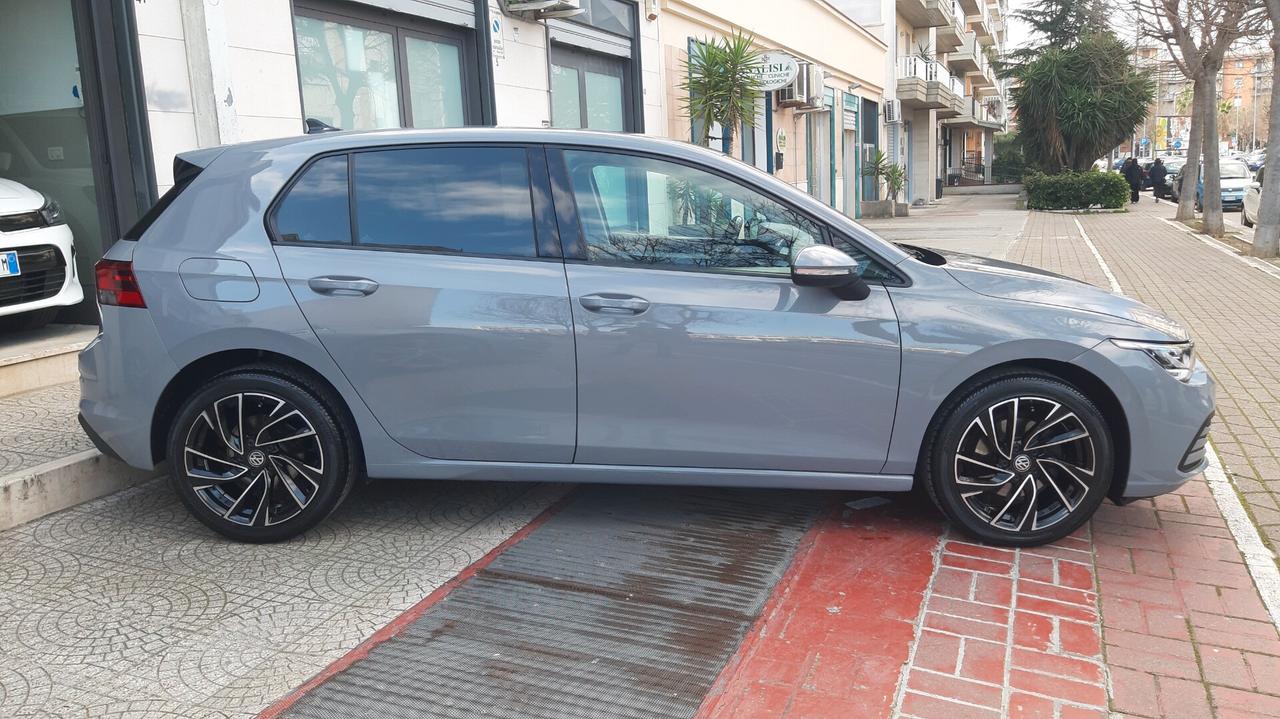 Volkswagen Golf 2.0 TDI SCR Style